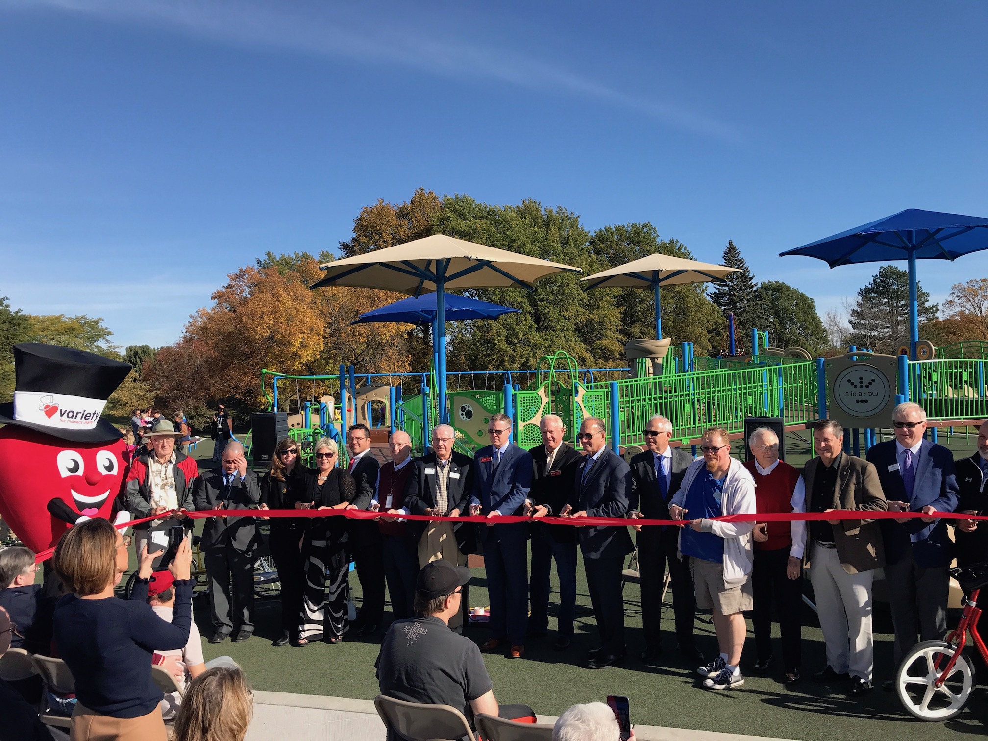 cedar rapids, noelridge park, all-inclusive, playground, iowa 